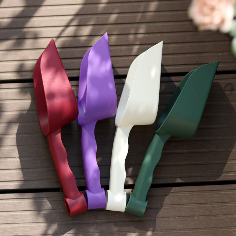 Gardening Made Easy with Durable Plastic Gardening Tools for Home Gardeners